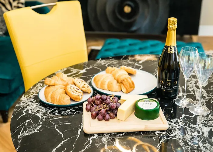 Serenity Апартаменты *