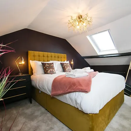 Serenity Apartment *