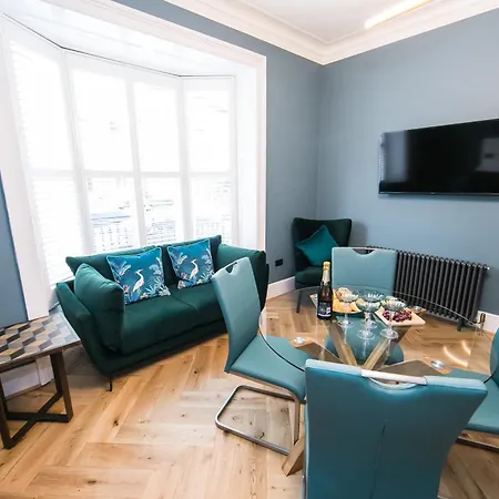 Serenity Apartment *